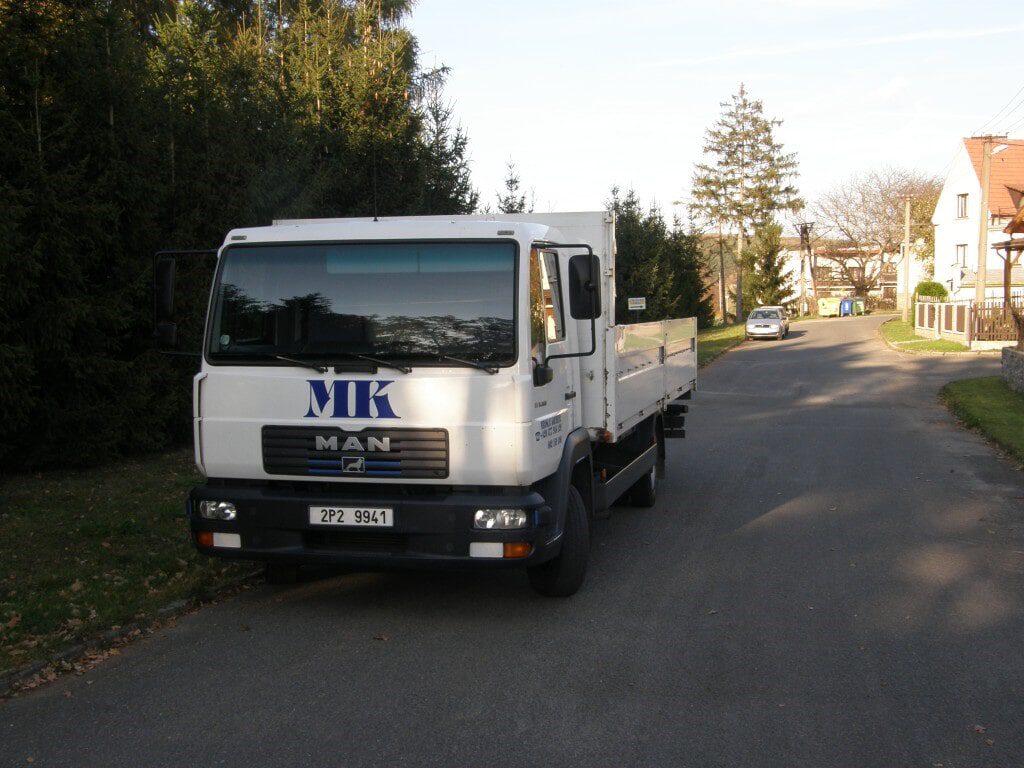 551
